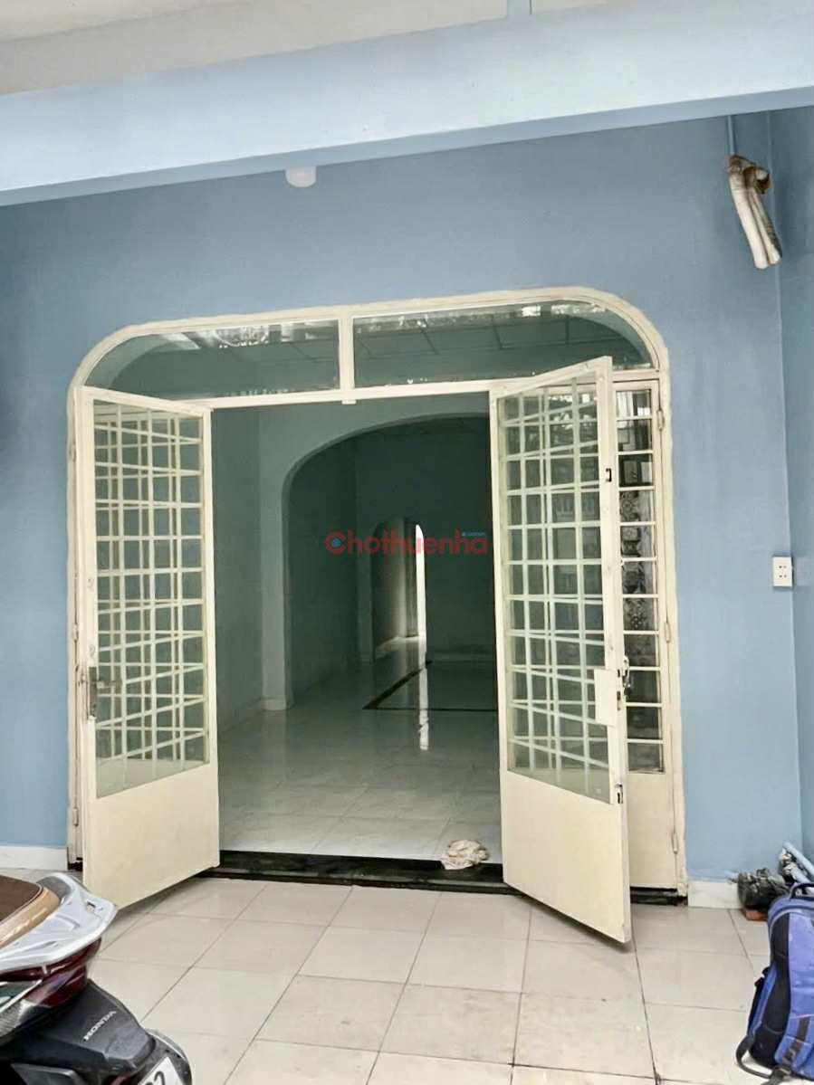 CHO THUÊ TẦNG TRỆT (4X20M) - HẺM 891//NGUYỄN KIỆM, GV. HẺM XE HƠI, 1 PN, 1 WC, 1 MÁY LẠNH