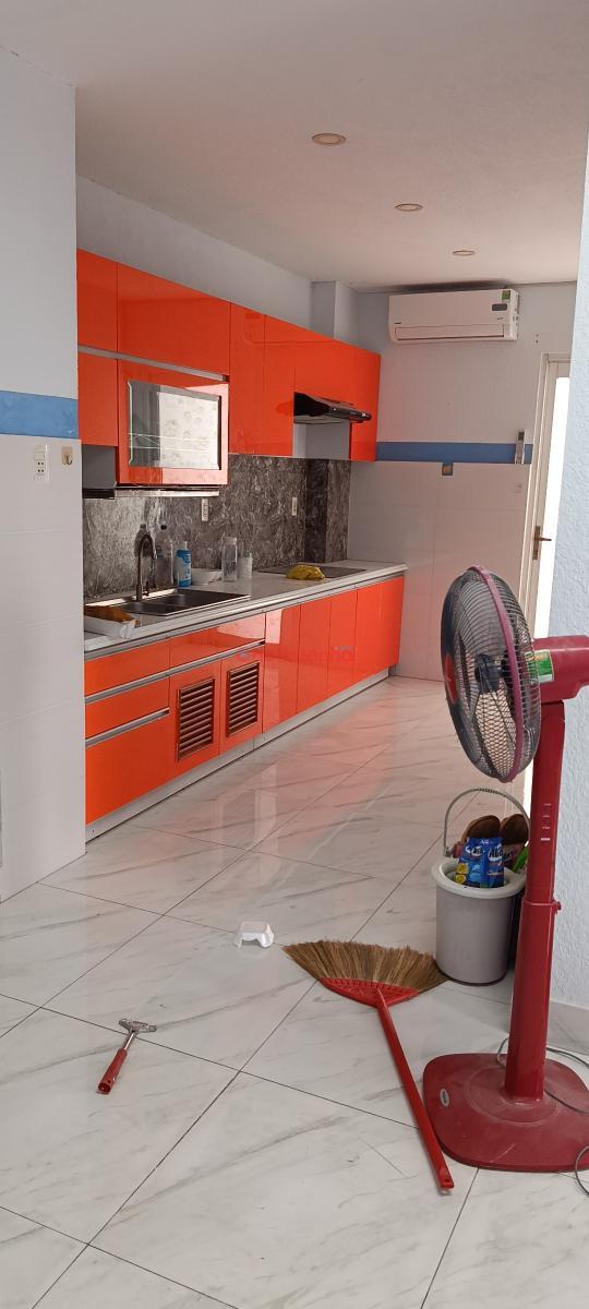 CĂN HỘ 2 PN,1 BẾP, 1 PK, 1 WC