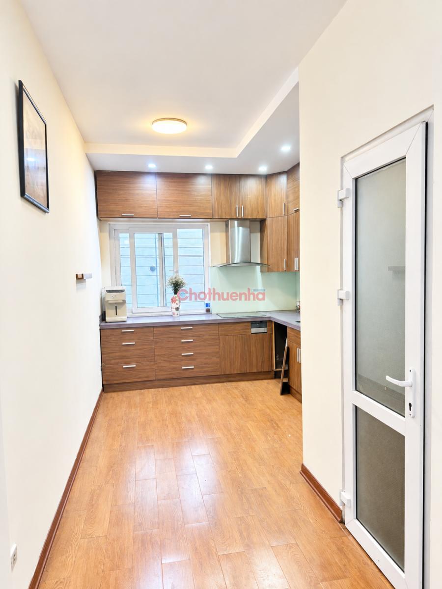 PHÒNG TRỌ MỚI, NHÀ 4 TẦNG THỤY KHUÊ, TÂY HỒ