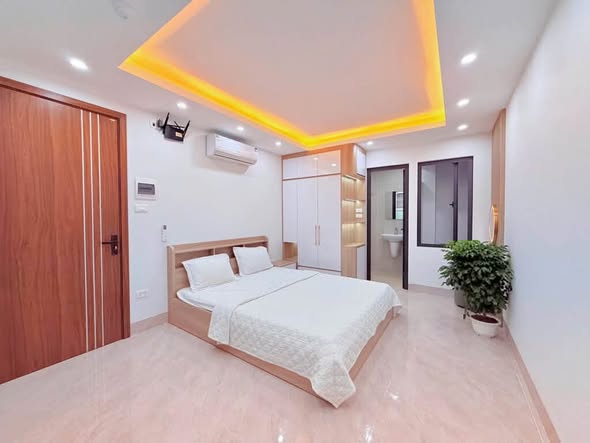 444 Đội Cấn