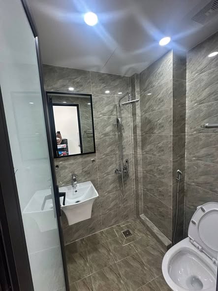 424/32 Trần Khát Chân