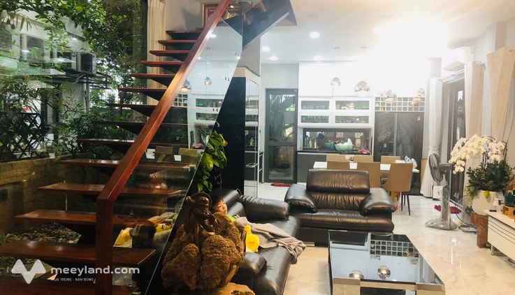 Chính chủ bán biệt thự đơn lập Vinhomes Thăng Long, hoàn thiện nội thất đẹp