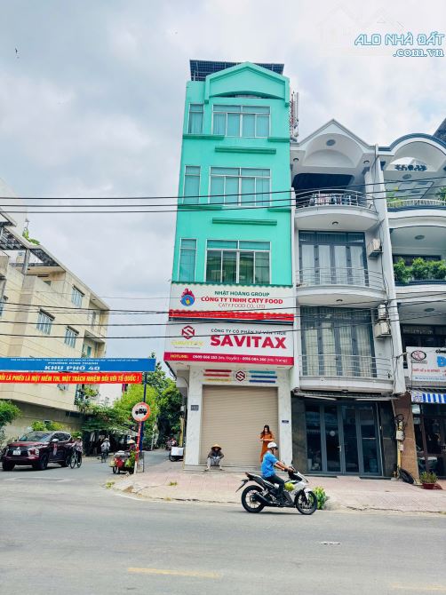 Cần bán gấp nhà Mặt Tiền Đinh Tiên Hoàng, P. Đa Kao, Quận 1. 4x18m, 5 Tầng, Giá 27 Tỷ