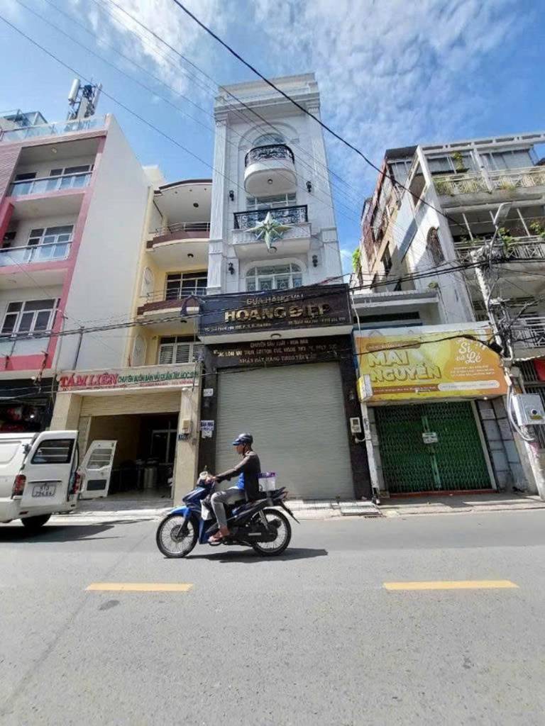 Bán nhà mặt tiền Phạm Phú Thứ, 4,9x22m cn 121 m2, hầm 6 tầng chỉ 27 tỷ
