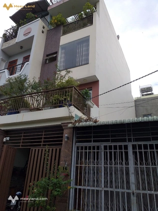 Cần bán gấp nhà mặt tiền đường Lê Văn Việt, quận 9, 3 tầng lầu hẻm ô tô, 44m2 giá chỉ 3,5 tỷ