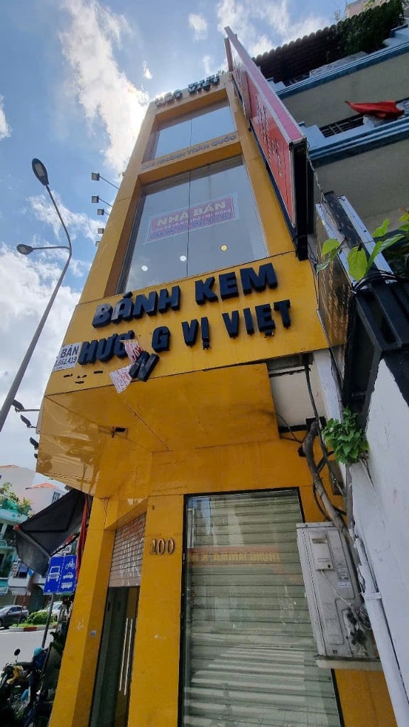 Bán nhà góc 2 mặt tiền Đinh Tiên Hoàng, Điện Biên Phủ, vị trí vàng, kinh doanh, giá 26 tỷ