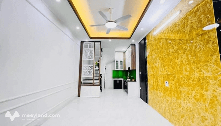 Bán nhà mới Vân Canh xây 5 tầng, 4 phòng ngủ, view thoáng, ôtô đỗ gần giá 4,6 tỷ