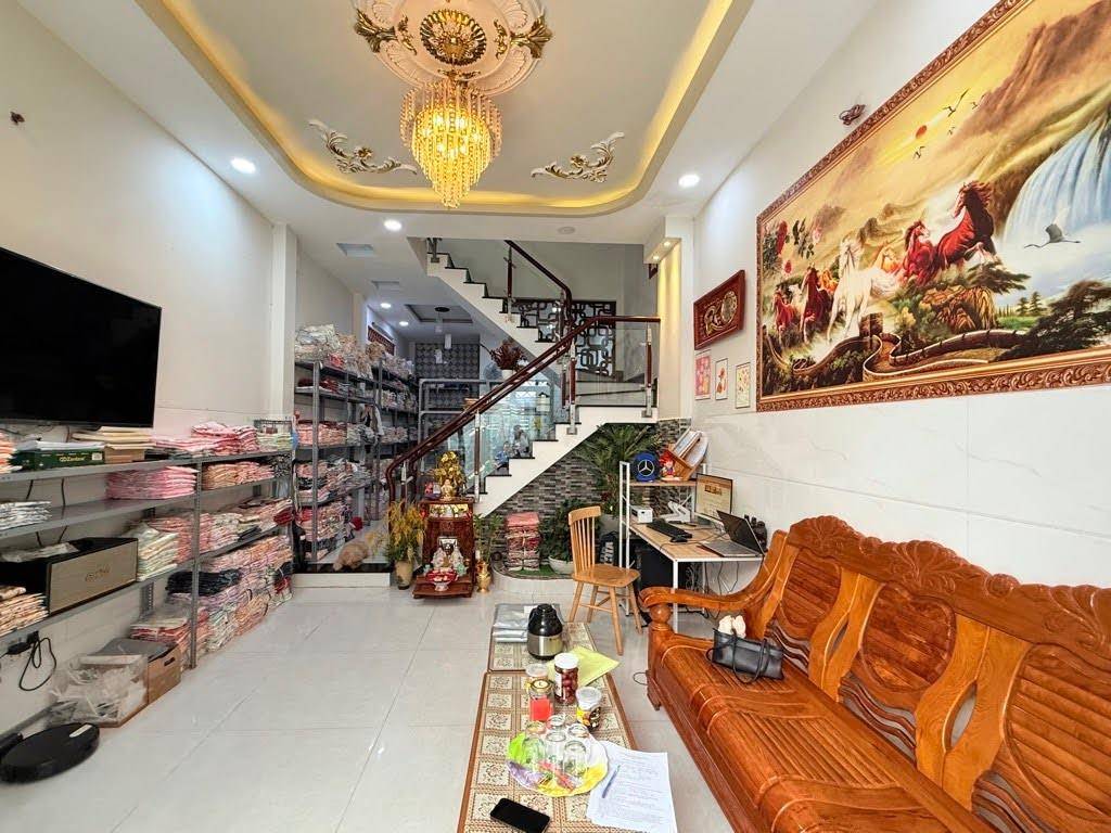 Bán nhà Gò Vấp, hẻm xe hơi Thống Nhất, gần Phan Văn Trị, ngang 5 x 22m, 4 tầng, giá 10.6 tỷ TL