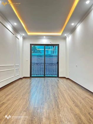 Chỉ 2,5 tỷ nhà đẹp ngã tư Canh, đi Mỹ Đình 3km, 32m2 x 5 tầng, nội thất mới view thoáng