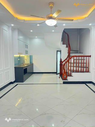 Bán nhà mới Tây Mỗ 32m2, 5 tầng, đường lớn ô tô đỗ, Mỹ Đình 3km giá 5.2 tỷ