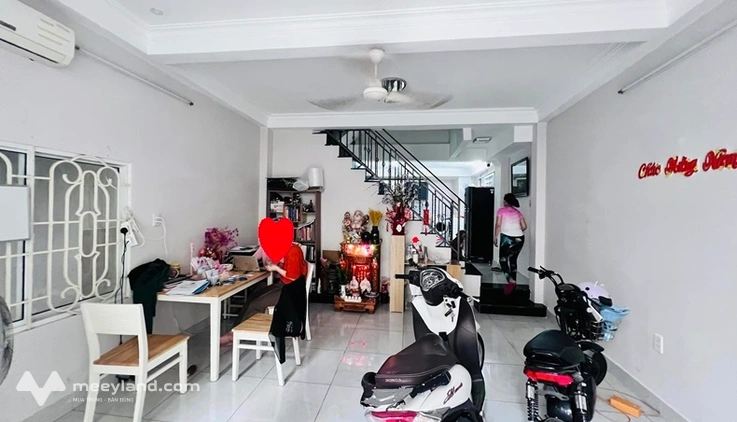Bán nhà hẻm xe hơi Huỳnh Văn Bánh, phường 13, Phú Nhuận, 54m2, 3 tầng, giá rẻ