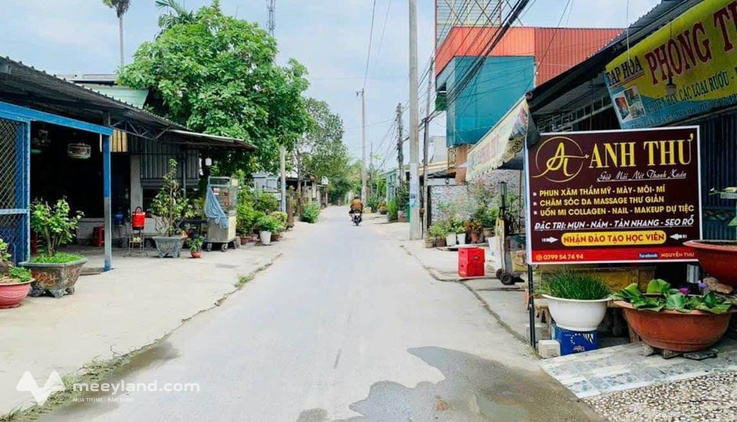 Cần bán 117m2 gần chợ Bình Tiền 2 giá chỉ 980 triệu gọi ngay xem đất