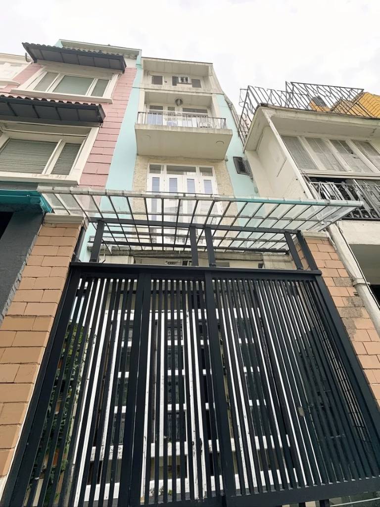Bán nhà Lý Thái Tổ, Quận 3, hẻm thông, 4 tầng btct kiên cố, chỉ hơn 8 tỷ
