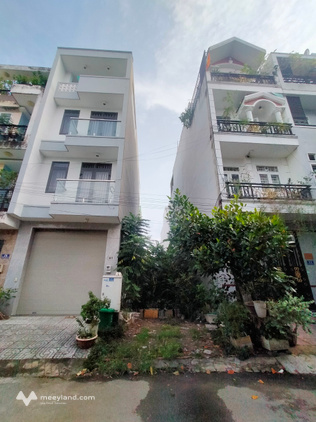 Vợ chồng nhau tôi quyết định bán lô đất đường Hồ Học Lãm