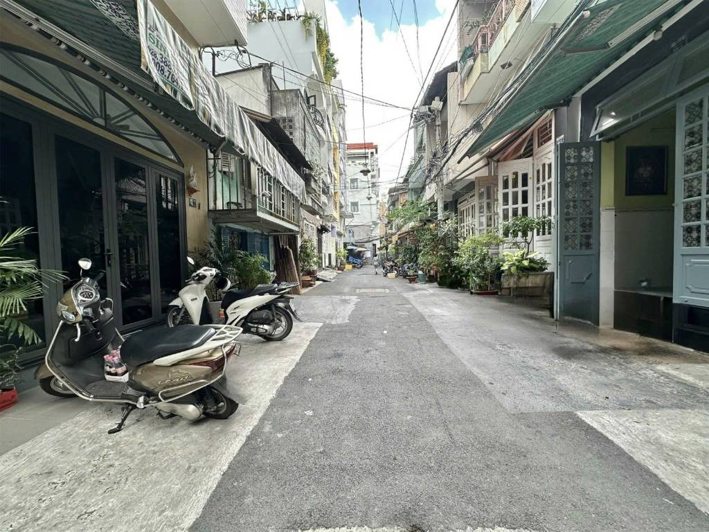 Bán tòa CHDV Lê Văn Sỹ, Quận 3, 4.5x18m cn 75m2, 5 tầng, HXH, thu nhập 45tr/tháng, chỉ 13 tỷ