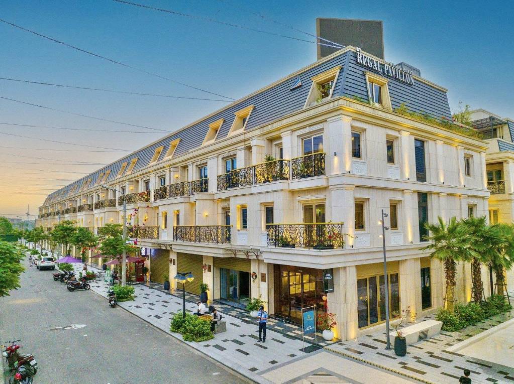 Bán Shophouse Pavillon Hải Châu, Đà Nẵng, dòng tiền kép, tăng giá 12 đến 15%/năm, giá chỉ 22 tỷ