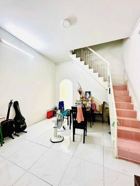 Bán nhà Lê Quang Định, Bình Thạnh, không lộ giới, hẻm ô tô, 5 tầng, 4PN 5WC, giá 7,8 tỷ