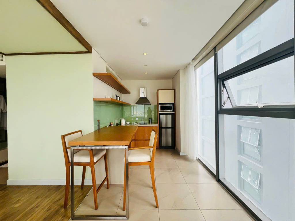 Bán căn hộ Fusion Suites Đà Nẵng, view biển Mỹ Khê, dòng tiền 20tr/tháng
