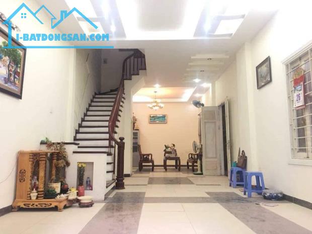 Bán nhà ngõ 169 Chùa Bộc Đống Đa 50m2 x 6 tầng, ô tô đỗ cửa, giá 6.5 tỷ. LH 09138959