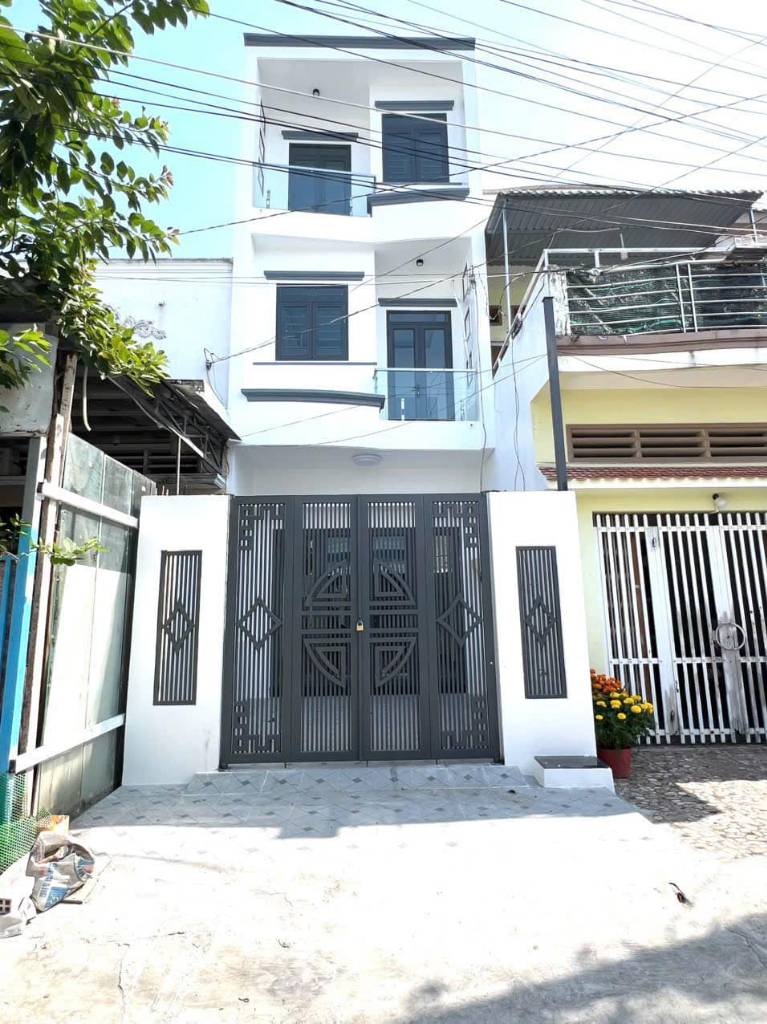 BÁN NHÀ PHỐ NGÔ GIA TỰ, RẠCH GIÁ, TRỆT 2 LẦU, VỊ TRÍ TRUNG TÂM, KHÔNG GIAN ĐẲNG CẤP, GIÁ 2,89 TỶ