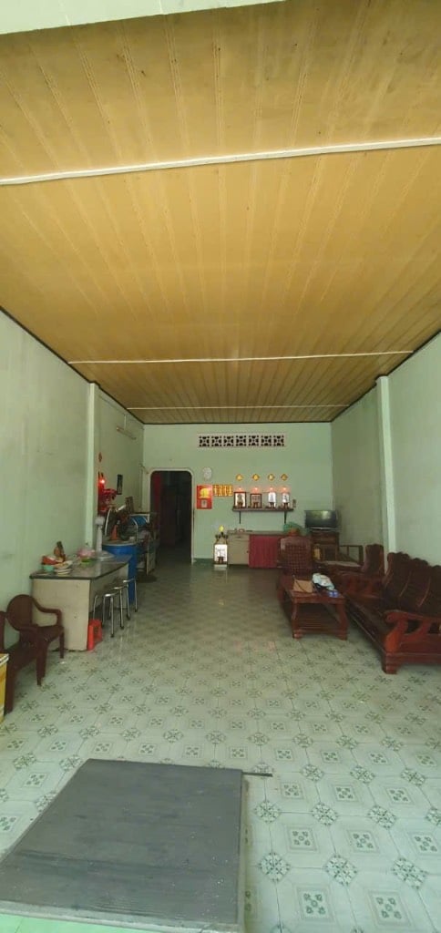 Bán nhà đường Tân Hòa Đông, hẻm 7m, dt 113m2, nhà cấp 4 tiện xây mới cao tầng