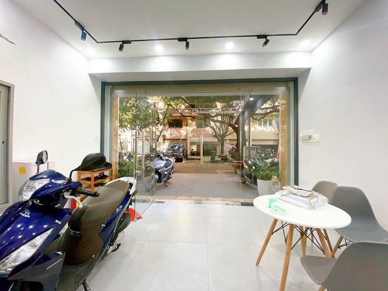 Bán toà nhà Lý Thường Kiệt, Phường 15, Quận 11, 2 mặt tiền, khu nhà ở thương mại, 72m2, 6 tầng