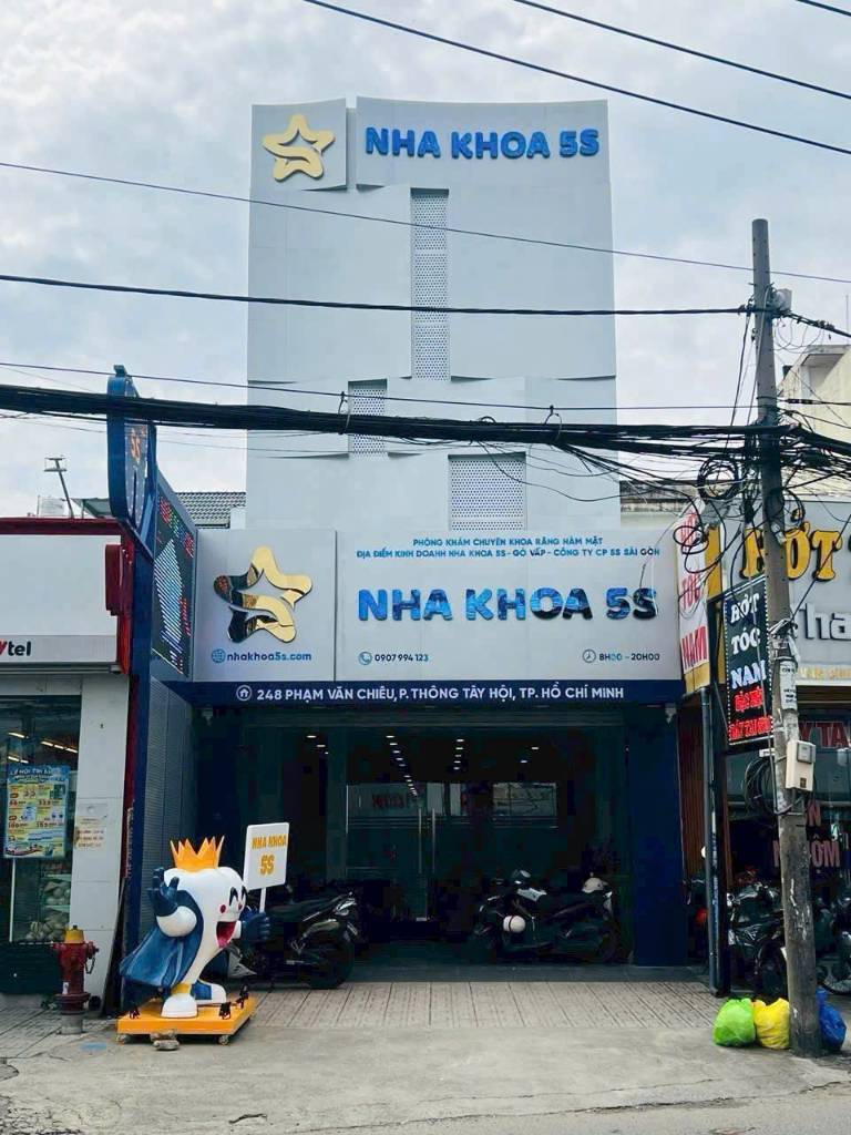 Bán nhà mặt tiền Phạm Văn Chiêu, Gò Vấp, diện tích lớn 6x28m, 3 tầng, giá tốt 22 tỷ