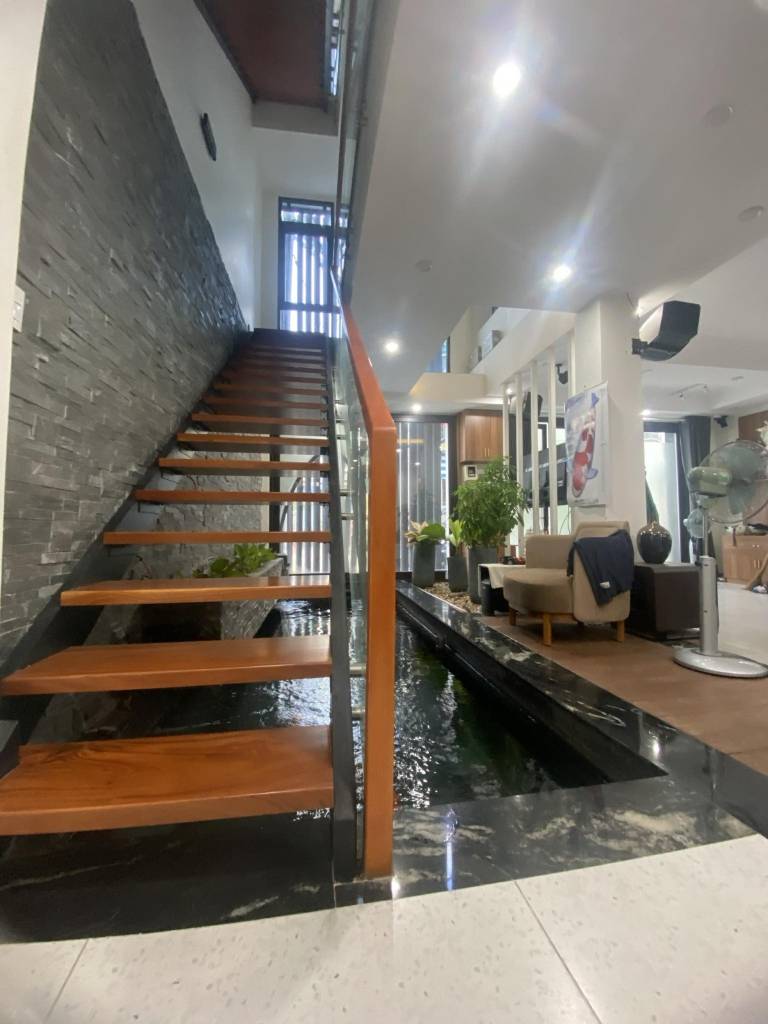 BÁN NHÀ HOÀNG VĂN THỤ, PHƯỜNG 8, PHÚ NHUẬN, GIẢM 5.3 TỶ, NGANG 7.5M, THANG MÁY XỊN, CHỈ 17.9 TỶ