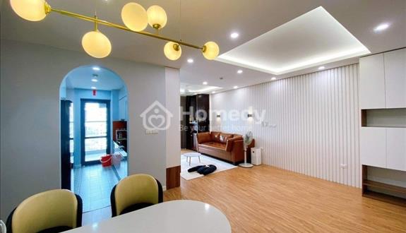 Chính chủ - Bán chung cư E4 Lạc Long Quân - Chợ Bưởi - Tây Hồ. Full đồ