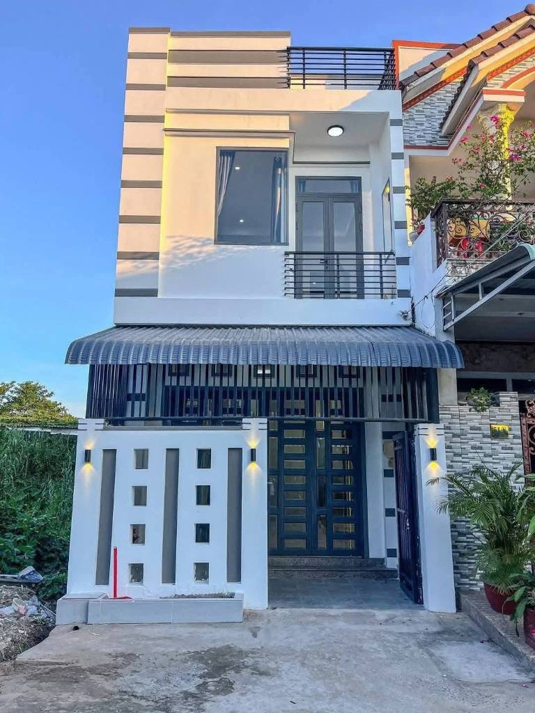 Bán nhà đường Nguyễn Cửu Phú, Tân Kiên, 80m2, giá ngân hàng thanh lý, 1 căn duy nhất