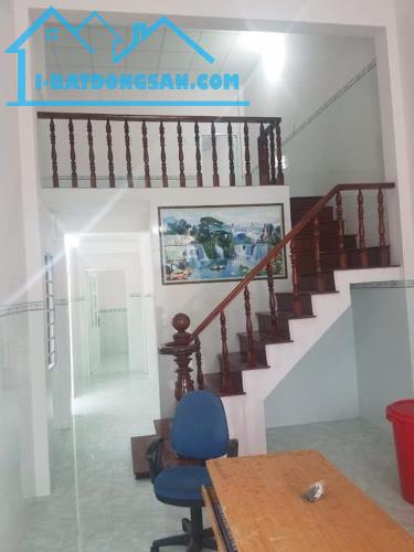 CẦN VỐNBÁN GẤP 16 P. TRỌ GIÁ RẺ, 300M2 ĐẤT NGAY KCN NHẬT- HÀN, DÂN CƯ SẦM UẤT, BÌNH DƯƠNG