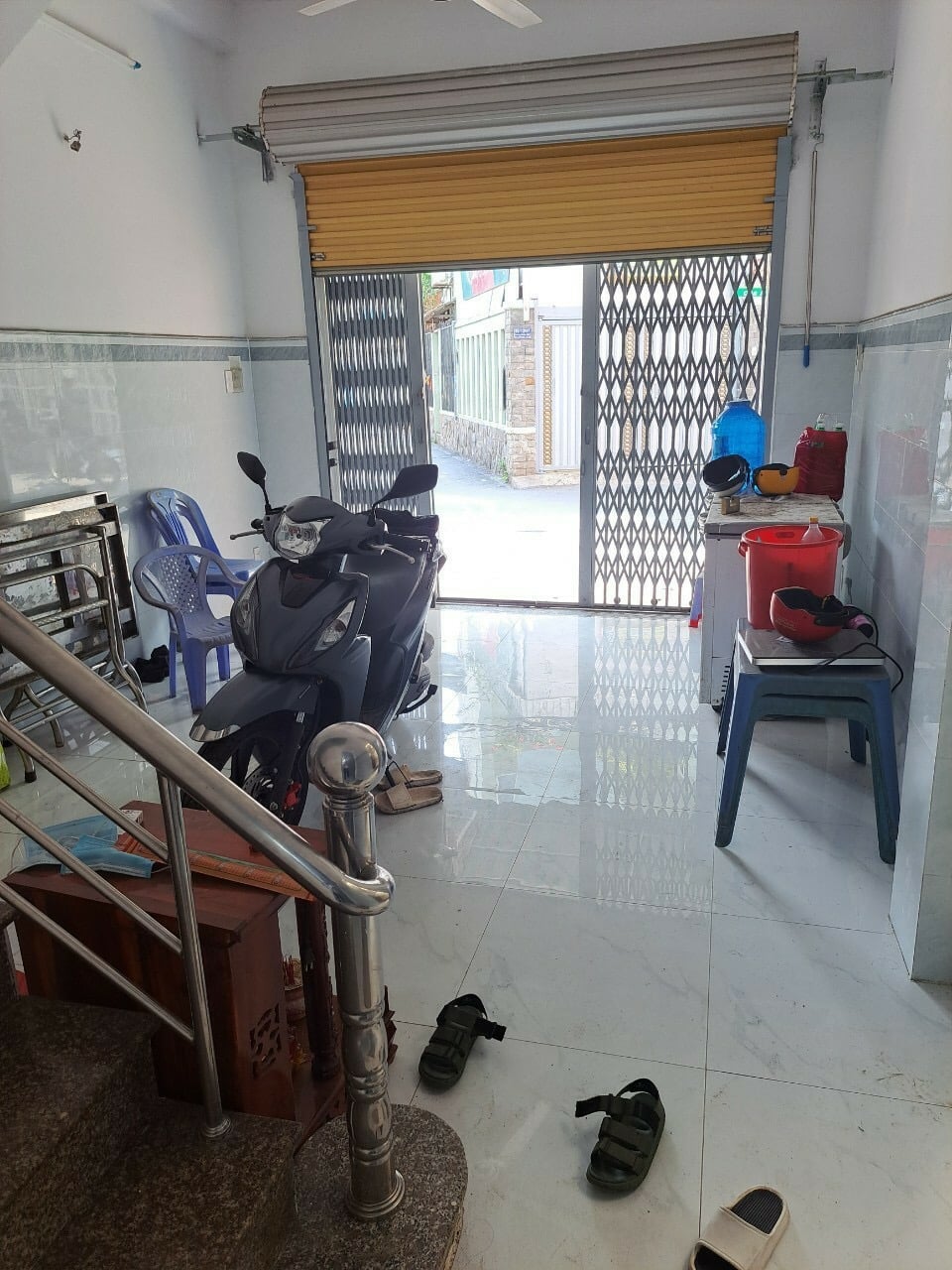 Bán nhà mặt tiền Gò Vấp, đường số 6, ngang 4m dài 11m, sổ chính chủ CN 44m2, trệt lầu