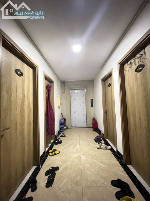 BÁN CCMN PHÁO ĐÀI LÁNG, QUẬN ĐỐNG ĐA 70m x 8 TẦNG DOANH THU 1,4 TỶ/ NĂM GIÁ 19 TỶ