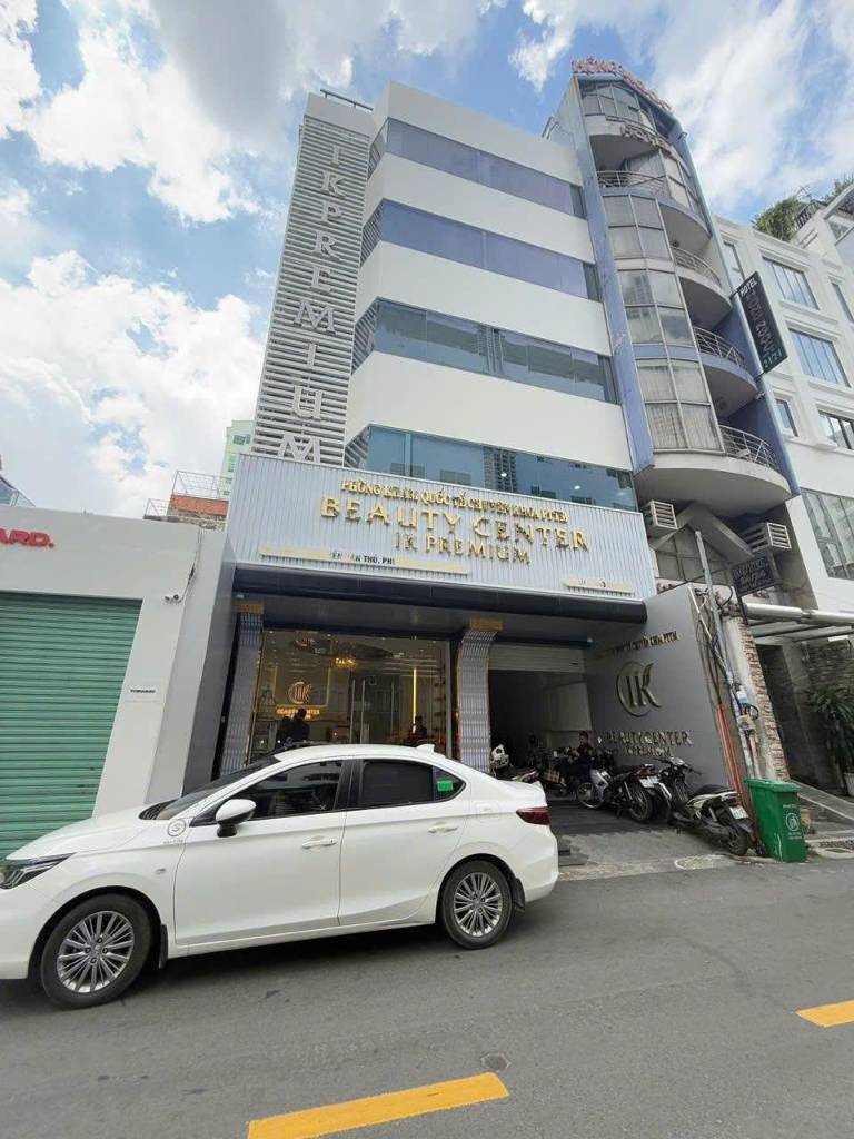 Bán tòa nhà mặt tiền Nguyễn Văn Thủ, Phường Đa Kao, Quận 1, 8.2x19m, giá 127 tỷ tl