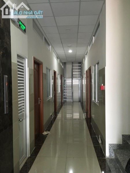 Bán gấp căn hộ dịch vụ 78 phòng giá chỉ 85 tỷ đường số Tân Quy, quận 7