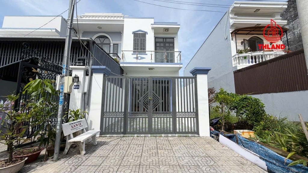 Bán nhà Lộ Liên Hương, Rạch Giá, gần chợ 30/4, lộ 5.5m, 4.5x22m, 2 tầng, 3pn 2wc