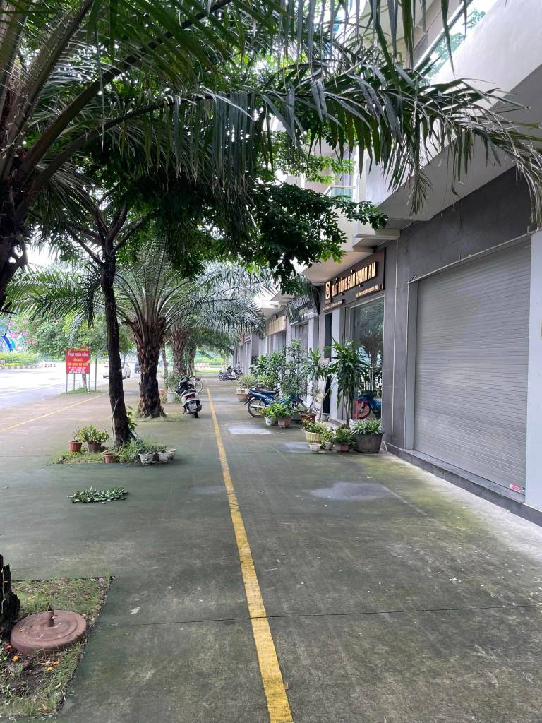 Bán shophouse Centa City, mặt tiền Hữu Nghị, sát vách Ninh Hiệp, sổ đỏ cầm tay