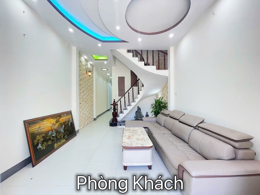 Bán nhà Nguyễn Hiền, gần Trần Quang Khải, 2 tầng, 4x20m, lộ 7.5m, hướng Đông Bắc