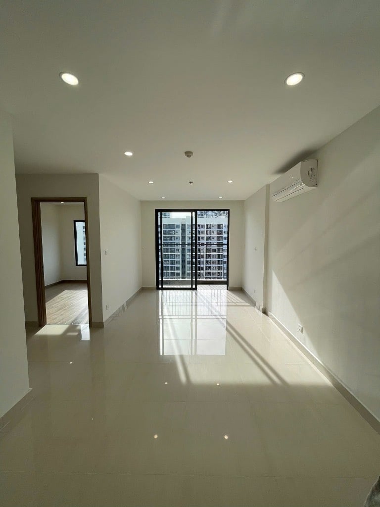 Cần bán căn hộ chung cư The Rainbow Vinhomes Grand Park, 59m2, giá 2.8 tỷ