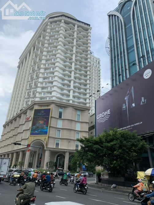 Bán Gấp Building MT ngay NAM KỲ KHỞI NGHĨA, Quận 3 - 12m ❌ 29m H 11 tầng, 350 tỷ