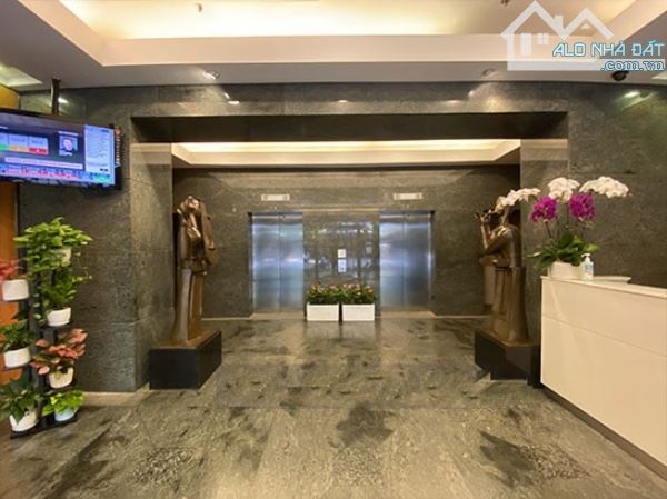 Bán Tòa Nhà Văn Phòng MP Hai Bà Trưng, Hoàn Kiếm, 600m2 *14 Tầng Nổi + 3 Tầng Hầm - 650 Tỷ