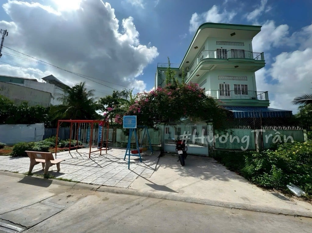 BÁN NHÀ HẺM 1 LÝ TỰ TRỌNG, NINH KIỀU, 384M2 ODT, BÊN HÔNG CÔNG VIÊN, THU NHẬP 20TR, GIÁ 16,5 TỶ