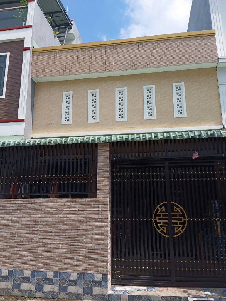 Bán nhà Quốc Lộ 1k, Linh Xuân, 2pn, 60m2, hẻm xe hơi, giá chỉ 4.7 tỷ