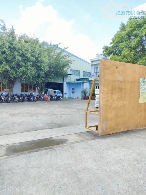 Bán 4200 m2 có 3500 m2 xưởng skc 2000m2 Trần Văn Giàu Xe container 24/24 giá 50 tỷ TL