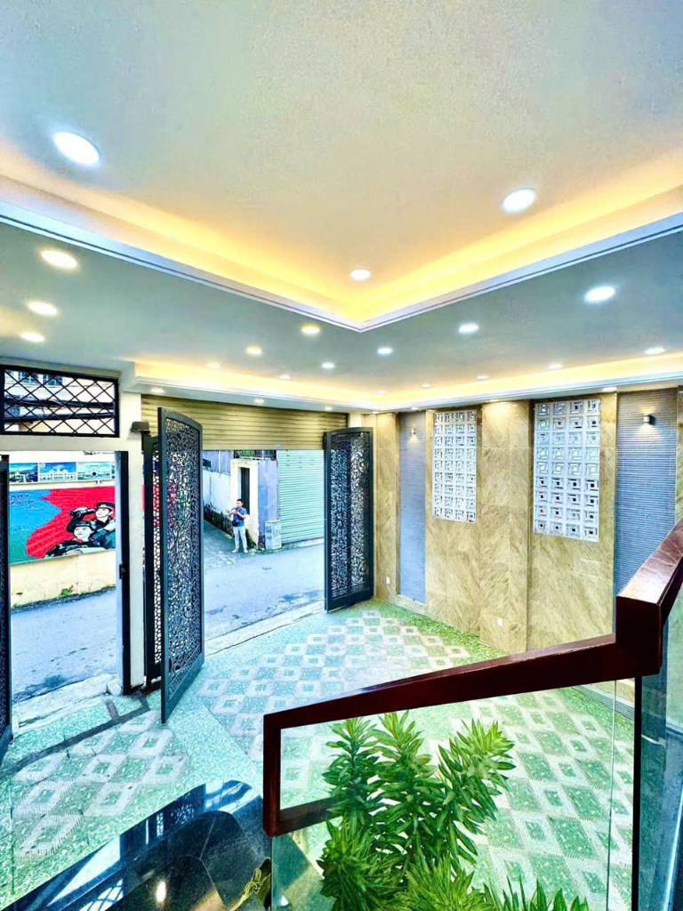 BÁN NHÀ MẶT TIỀN TRẦN HỮU TRANG, PHÚ NHUẬN, NGANG 6M, HẦM XE THANG MÁY, GIÁ 16.9 TỶ