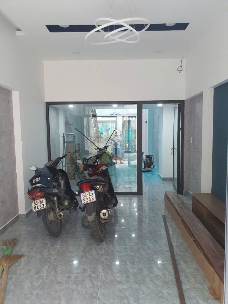 Bán nhà riêng 4bis Nguyễn Trung Ngạn, Bến Nghé, Quận 1, HXH, DT 8x18m, giá 30 tỷ TL