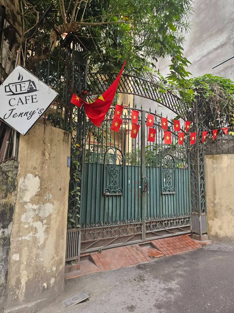 BÁN NHÀ ĐƯỜNG GIÁP NHẤT, THANH XUÂN, 185M2 4 TẦNG, GARA Ô TÔ, KINH DOANH