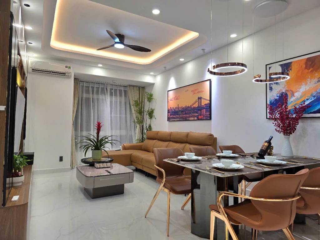 Bán căn chung cư Sky Garden II, Quận 7 , dt 91m2, nội thất đầy đủ
