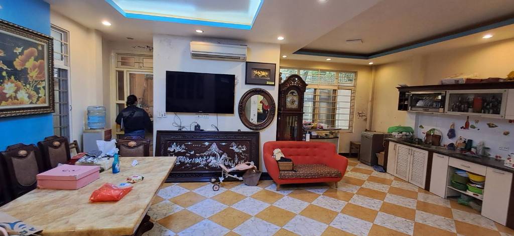 BÁN BIỆT THỰ ĐƯỜNG NGUYỄN HUY TƯỞNG, THANH XUÂN, DIỆN TÍCH 170M2, 4 TẦNG