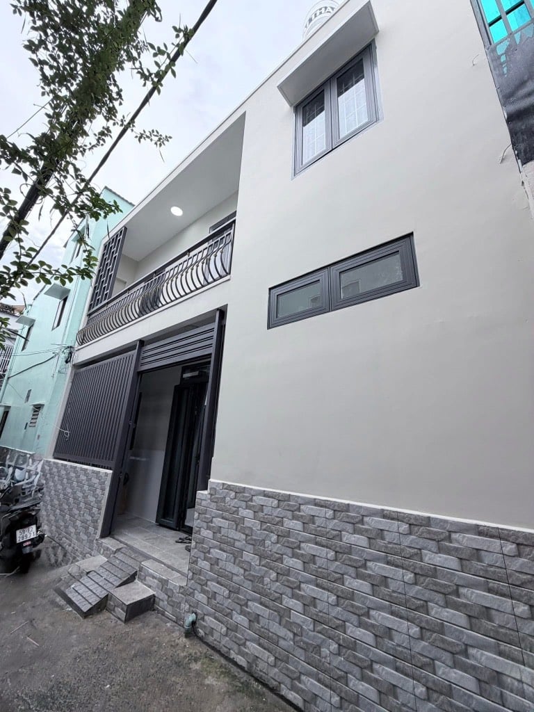 BÁN NHÀ PHAN VĂN TRỊ, GÒ VẤP, 50M2, 2 TẦNG, 3PN, HẺM THÔNG, 5 TỶ 5
